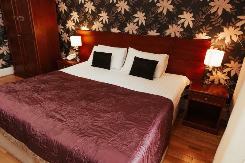 קירקאלדי Beveridge Park Hotel מראה חיצוני תמונה